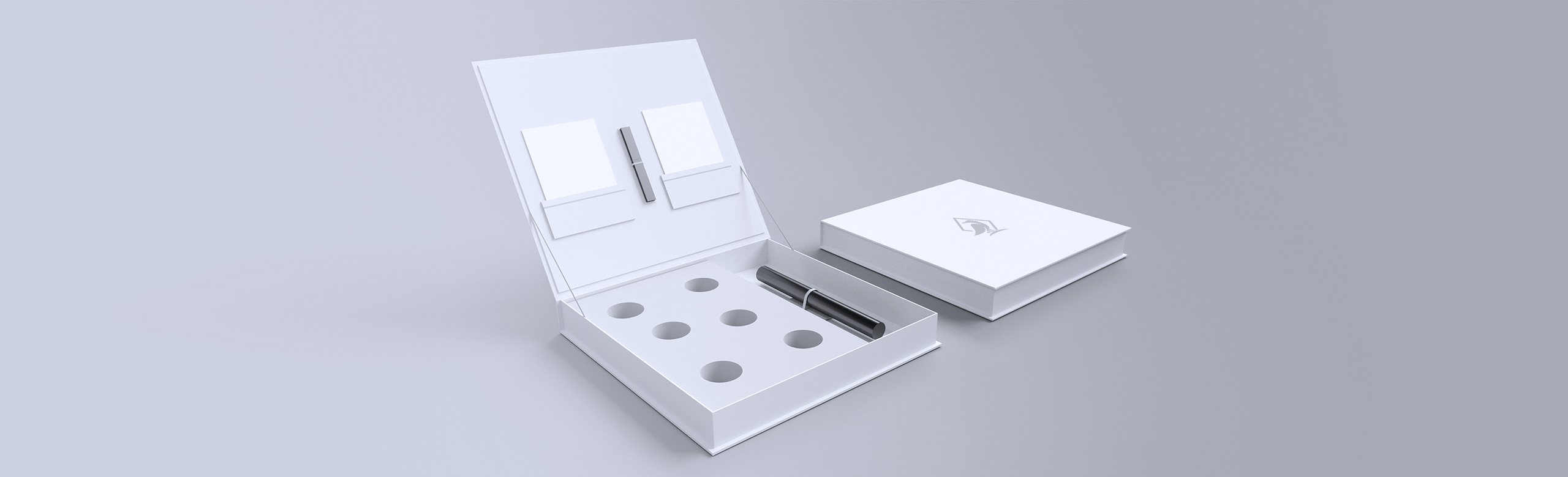 Custom luxury packaging