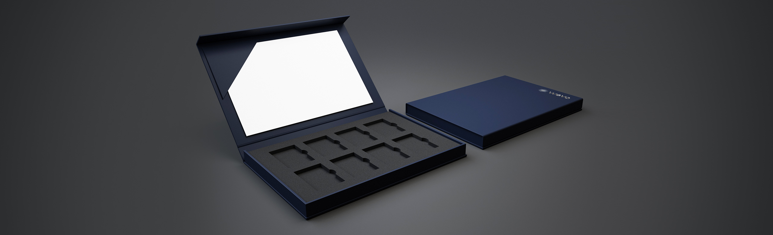 Custom luxury packaging