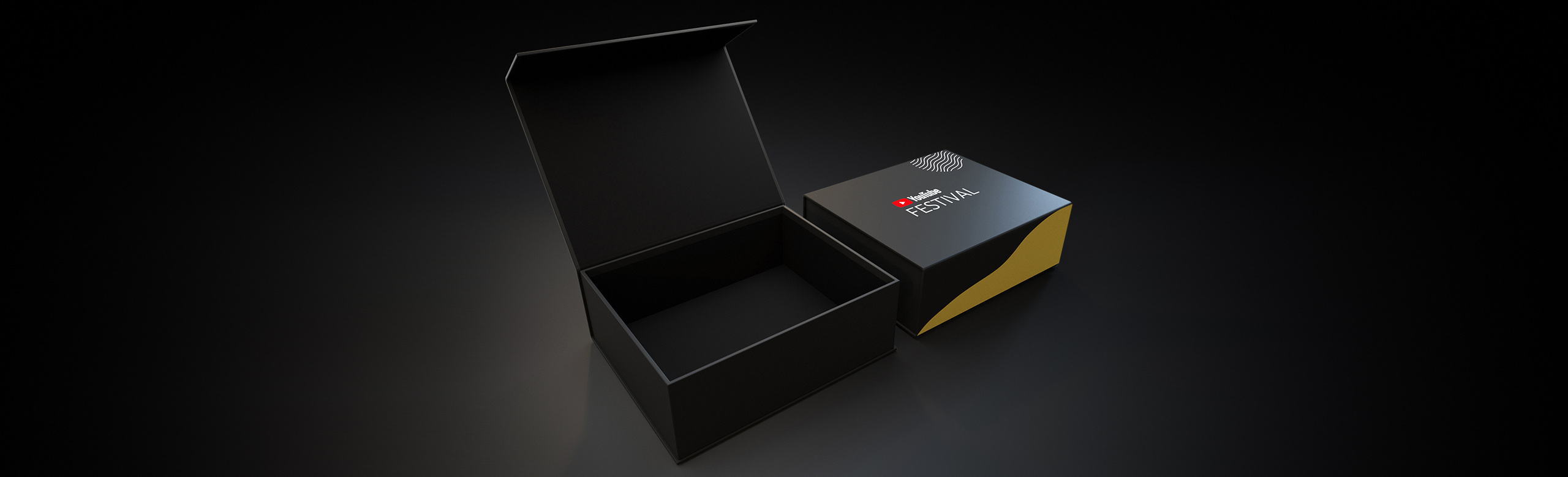 Custom luxury packaging