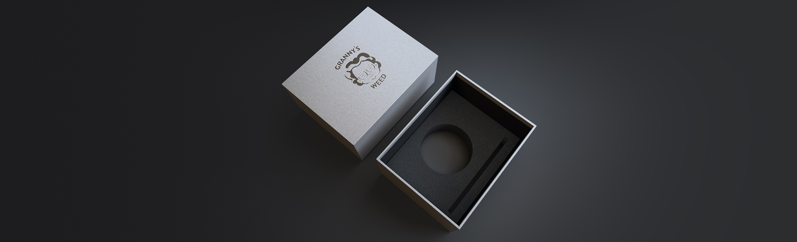 Custom luxury packaging