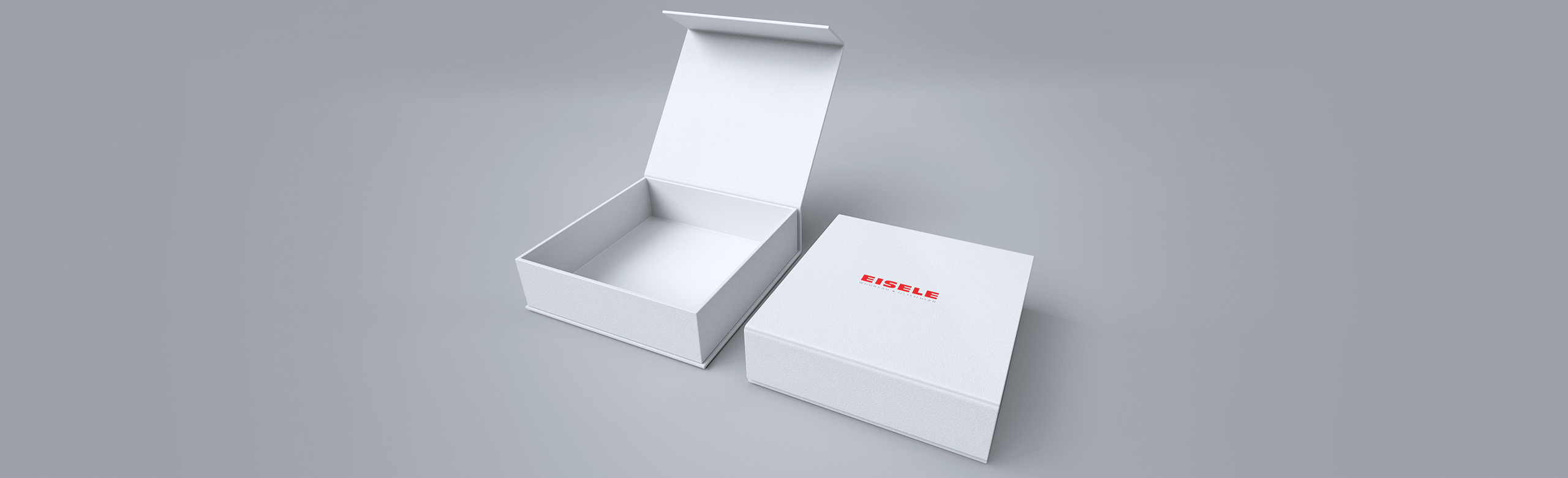 Custom luxury packaging