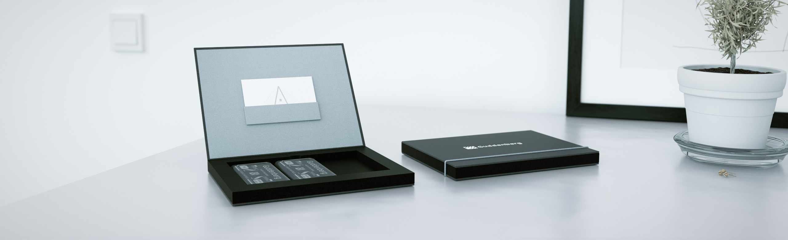 Custom luxury packaging