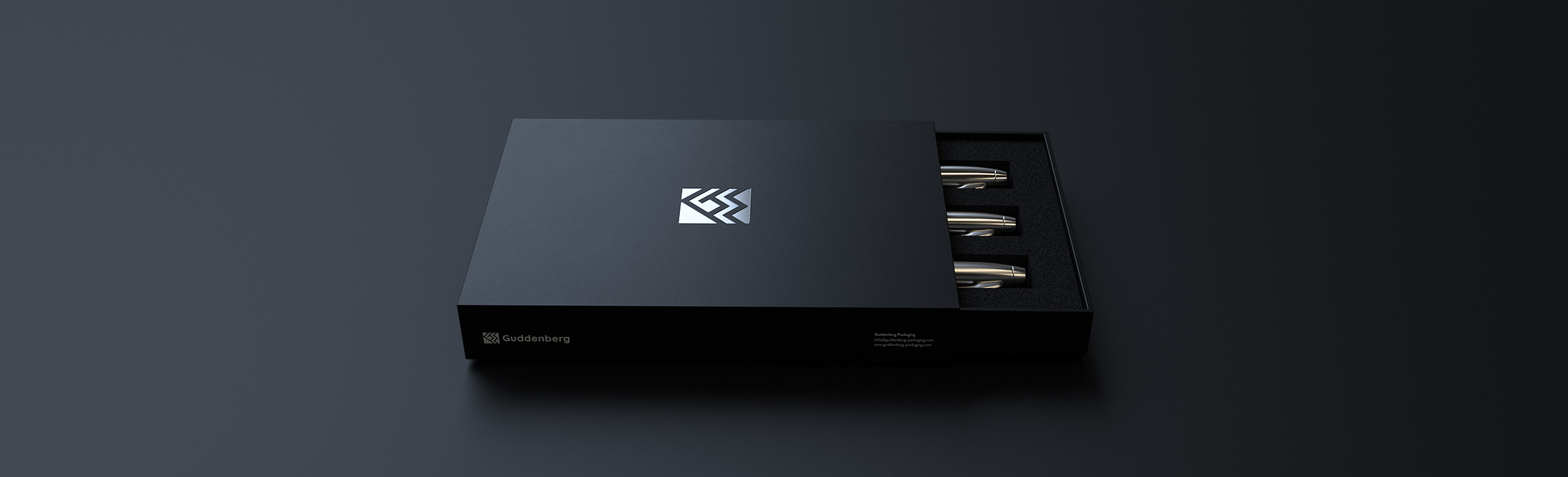 Custom luxury packaging