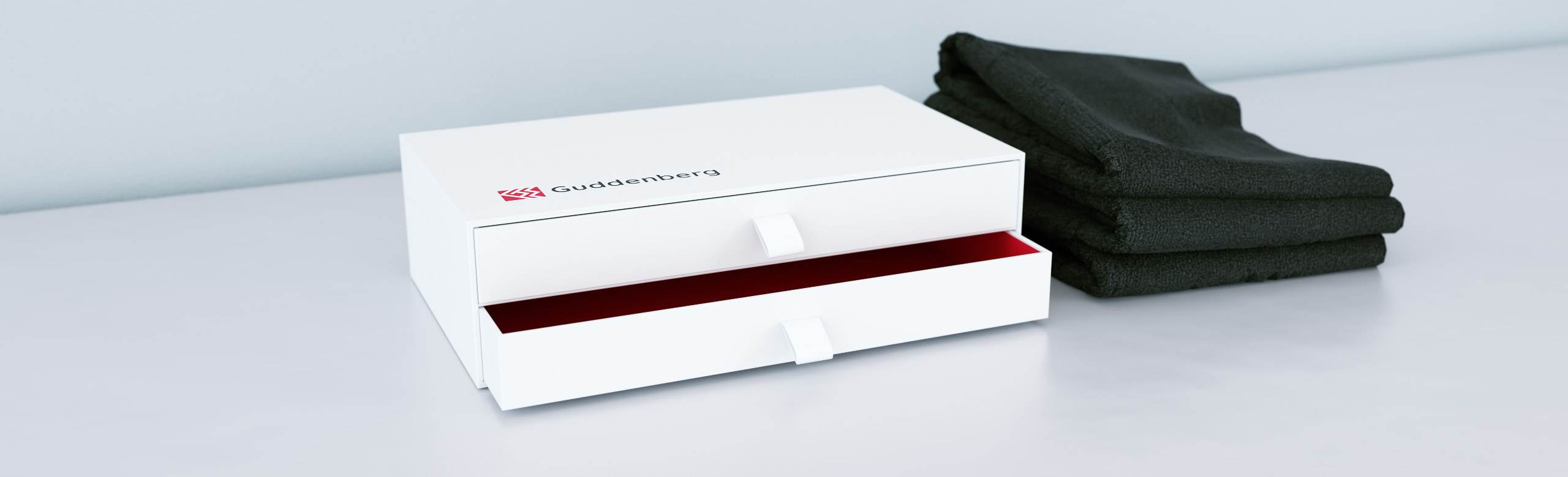 Custom luxury packaging