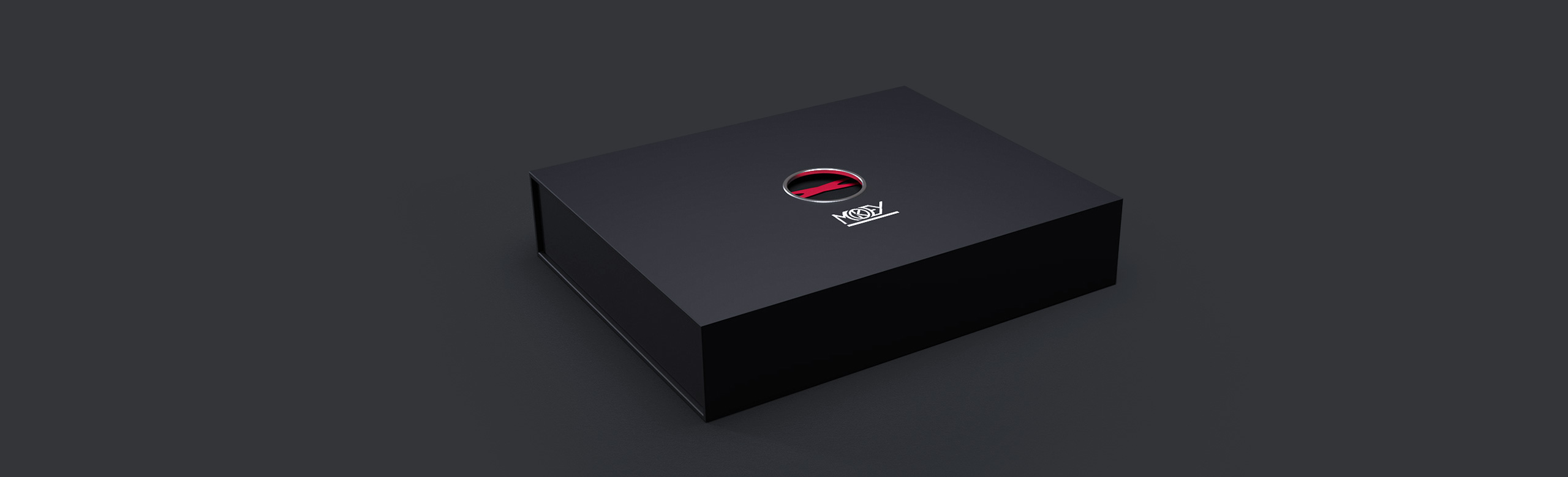 Custom luxury packaging