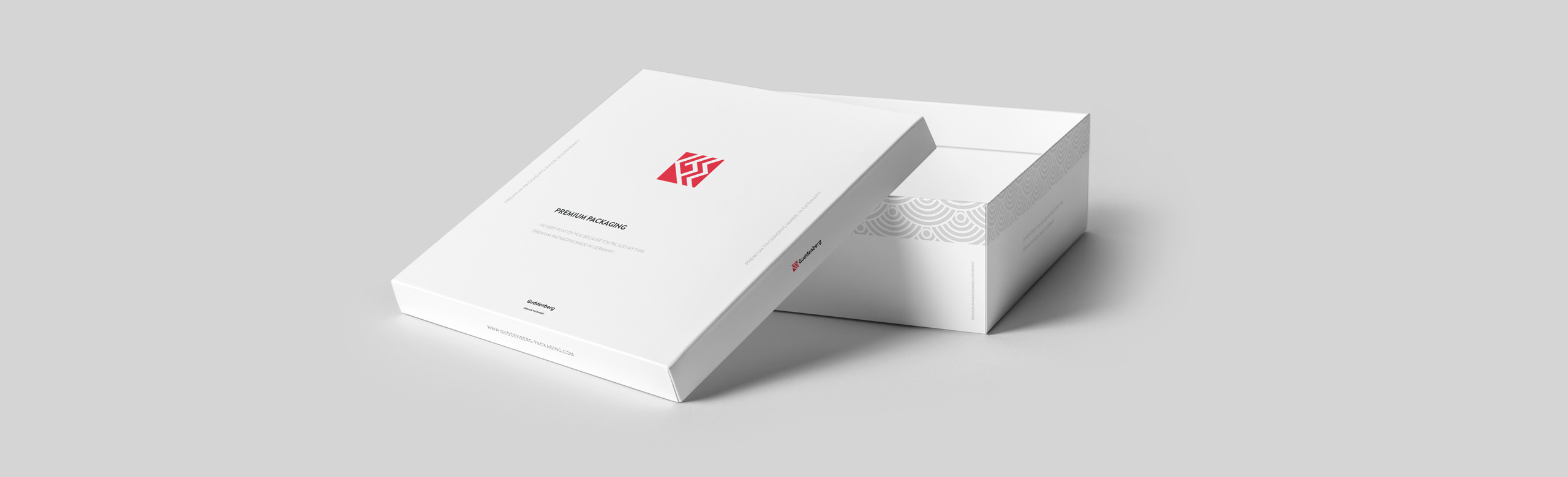 Custom luxury packaging