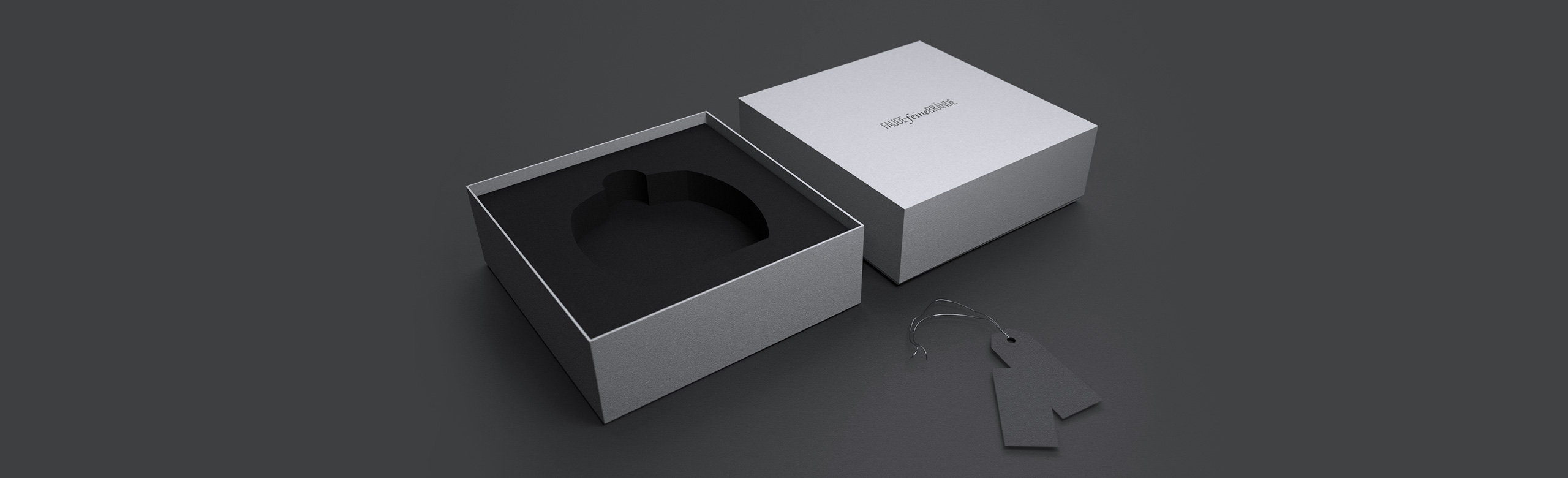Custom luxury packaging