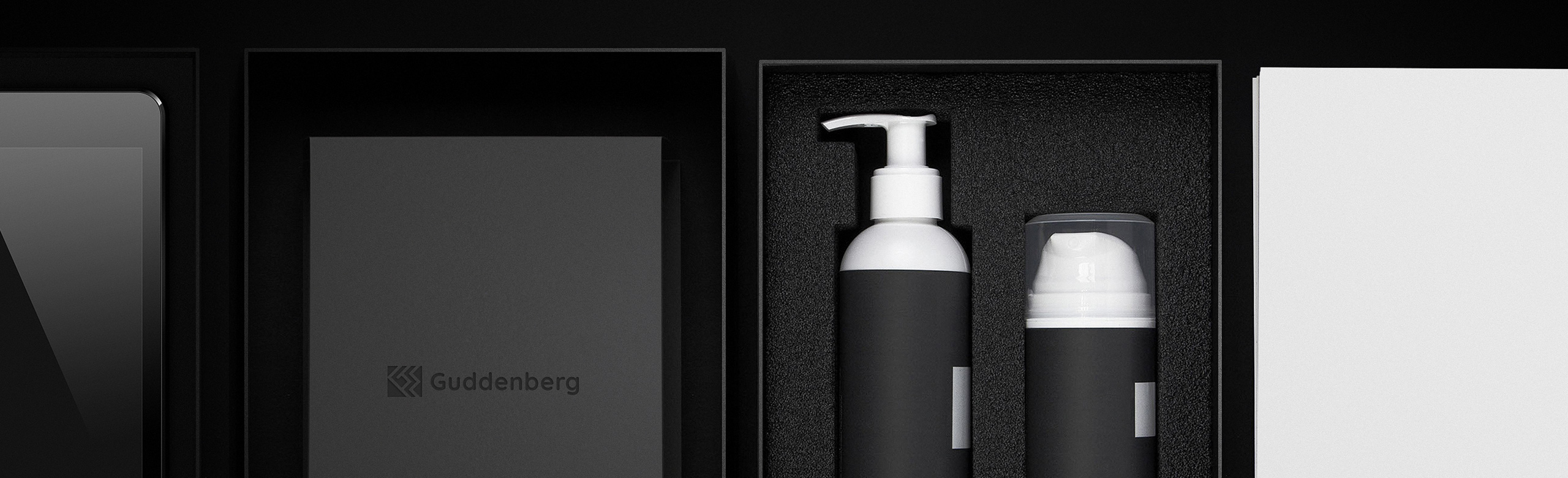 Custom luxury packaging