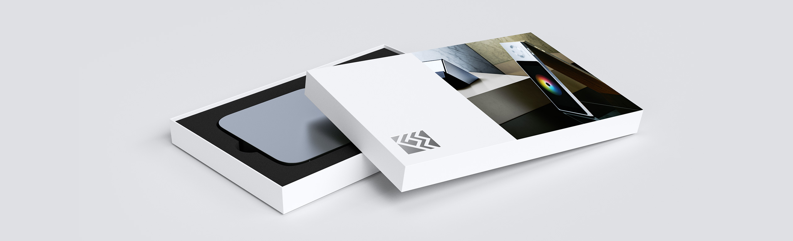 Custom luxury packaging